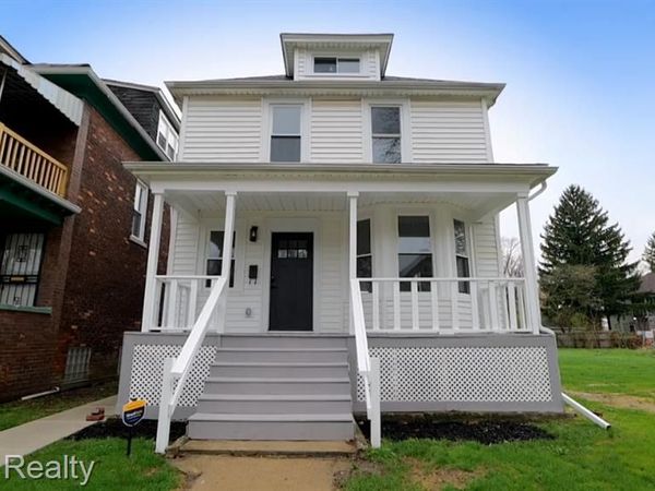 6195 16th Street , Detroit, MI 48208