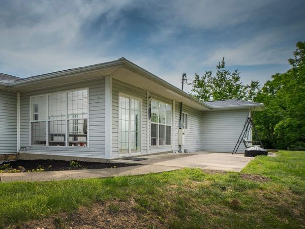 12345 Pleasant Valley Road NE, Utica, OH 43080