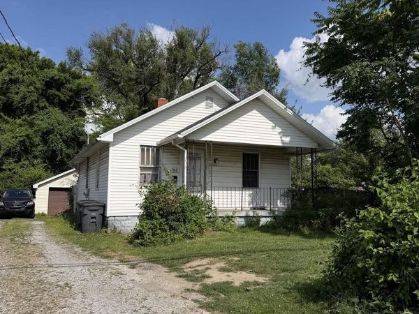 1313 N Fares Avenue, Evansville, IN 47711