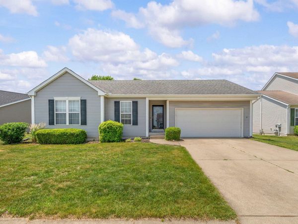 51813 Melwood Court, South Bend, IN 46628