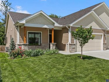 3500 Anaheim Court, Lincoln, NE 68506