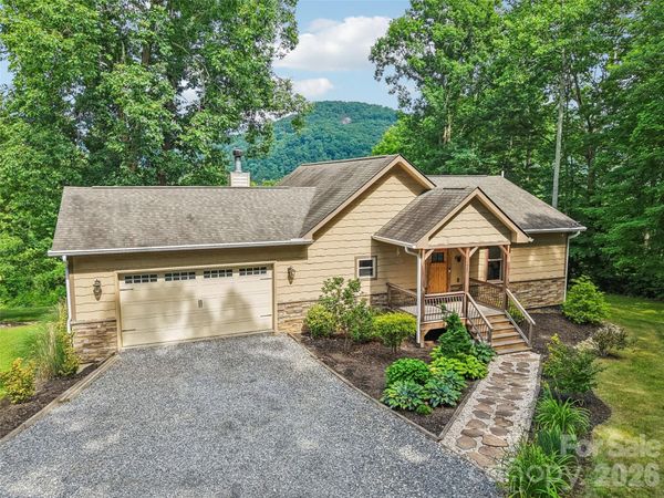 77 Willow Stone Way , Hendersonville, NC 28792