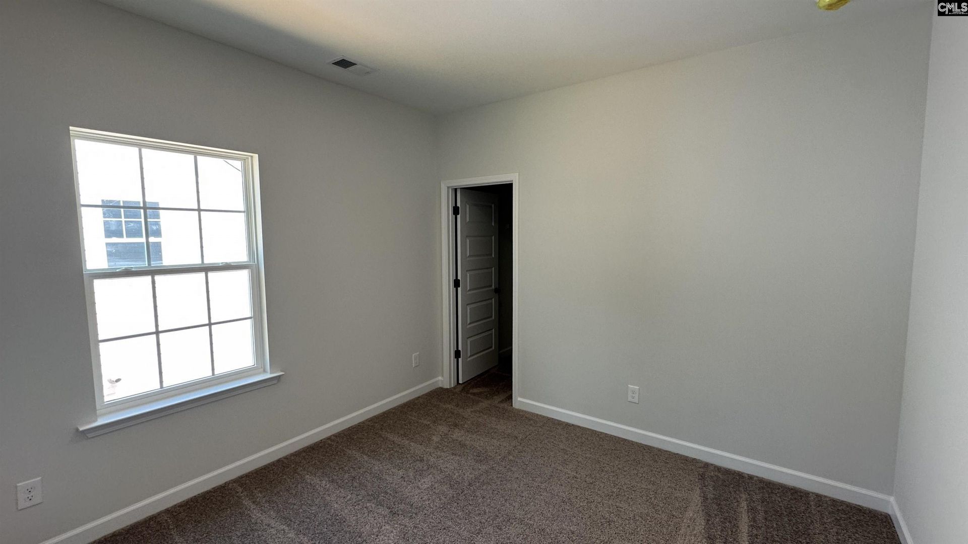 637 Falling Leaf Lane Photo 20