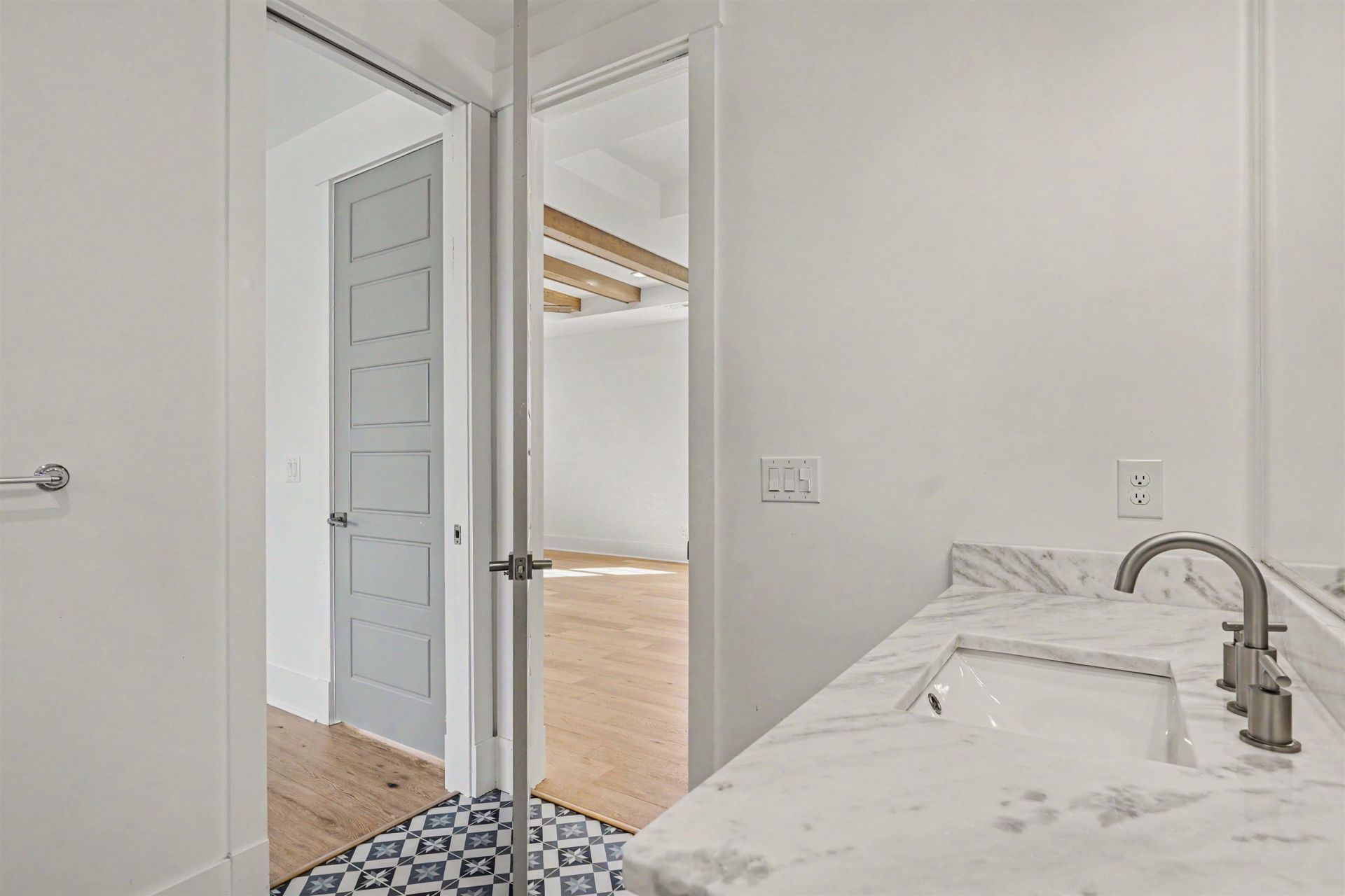 6774 Ocean Breeze Loop  Photo 19