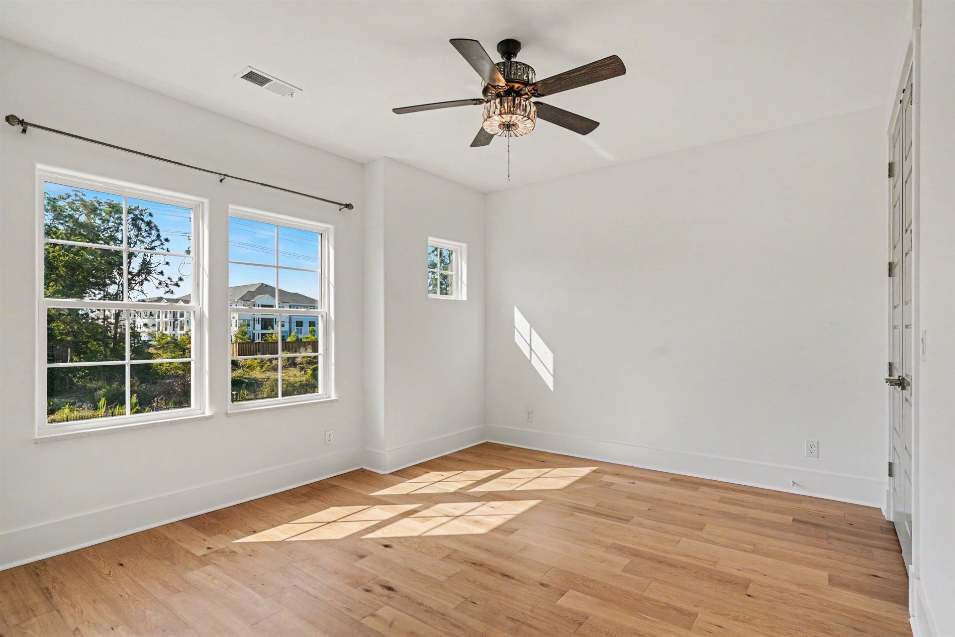 6774 Ocean Breeze Loop  Photo 24
