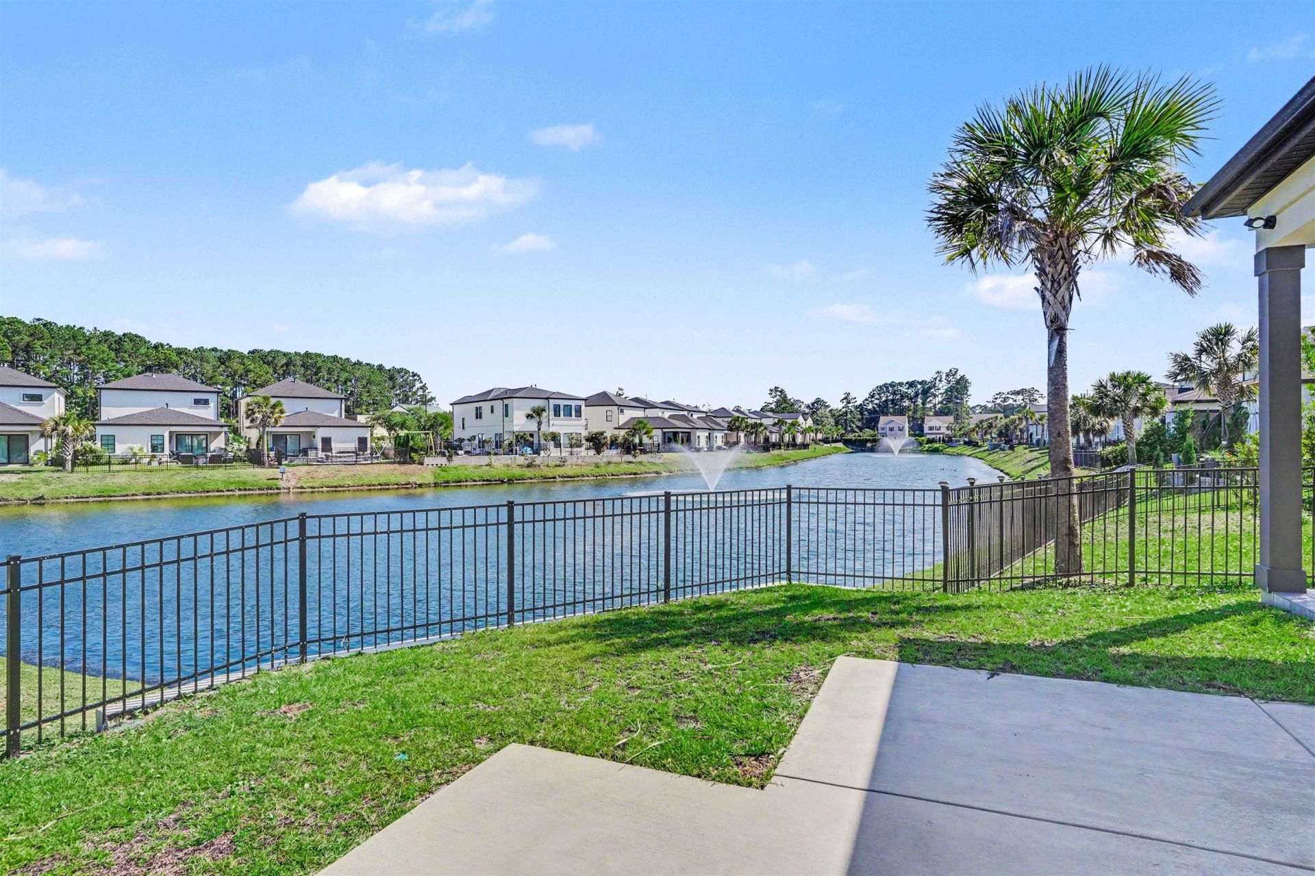 6774 Ocean Breeze Loop  Photo 31