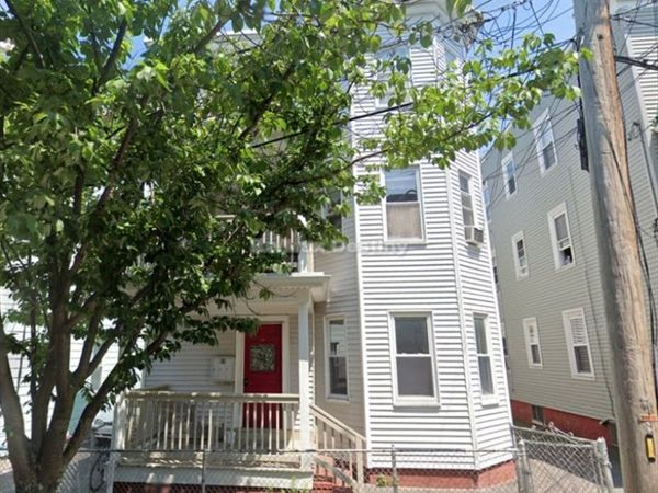 23 Harold St, Unit 2, Somerville, MA 02143