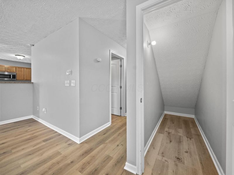 1412 Bellow Falls Place , Columbus, OH 43228 Photo 18