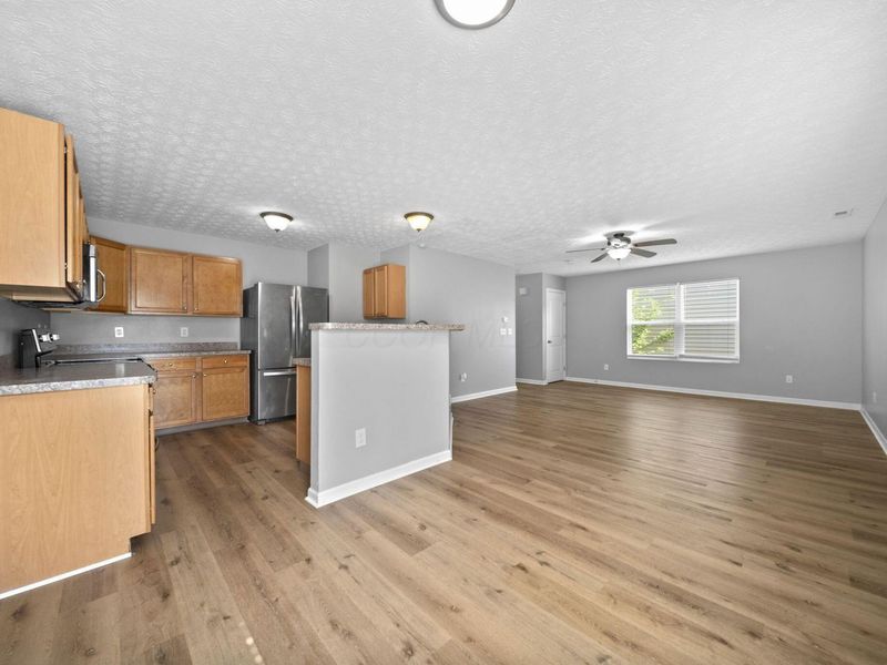 1412 Bellow Falls Place , Columbus, OH 43228 Photo 6