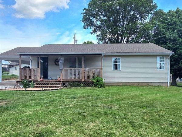 123 Allan Street , Chester, IL 62233