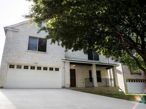 11210 Kingsgate DR , Austin, TX 78748