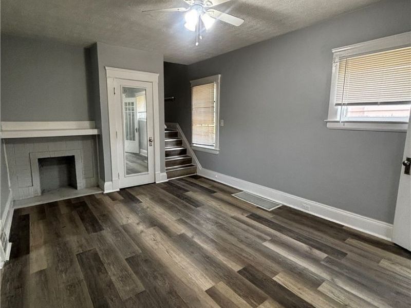 685 E 131st Street, Cleveland, OH 44108 Photo 18