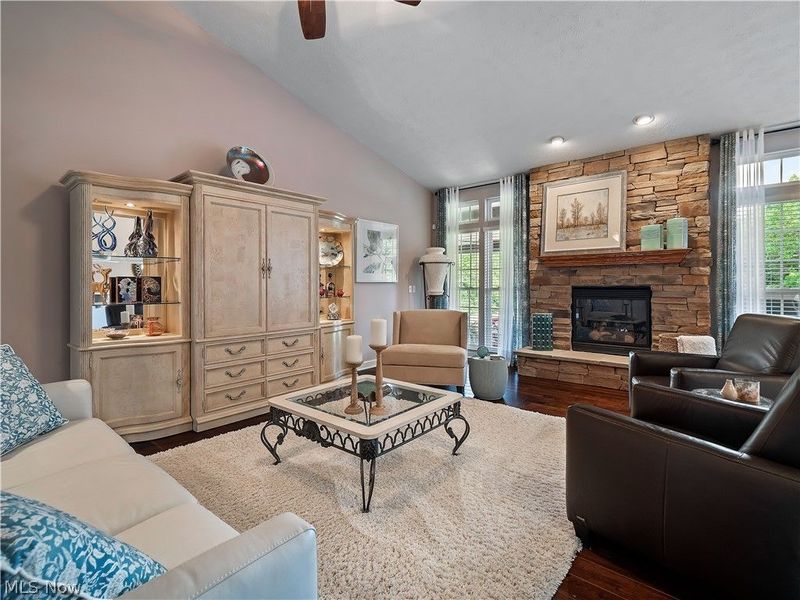 39178 Hawthorne Drive, Avon, OH 44011 Photo 12