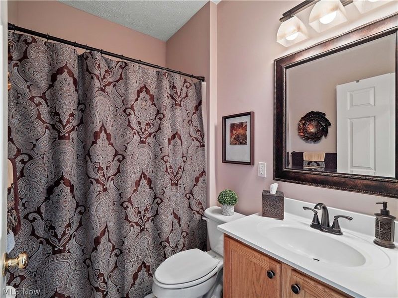 39178 Hawthorne Drive, Avon, OH 44011 Photo 33