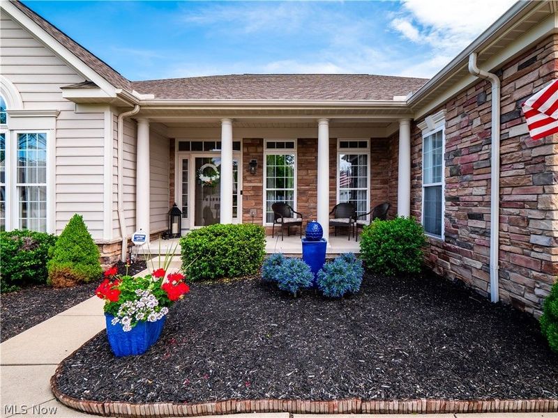 39178 Hawthorne Drive, Avon, OH 44011 Photo 4