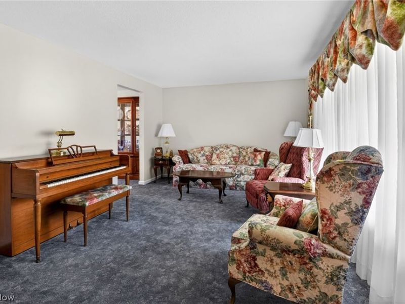 2379 Tanglewood Drive, Salem, OH 44460 Photo 15