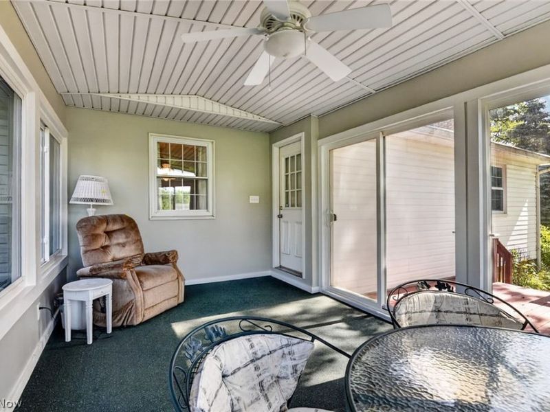 2379 Tanglewood Drive, Salem, OH 44460 Photo 20