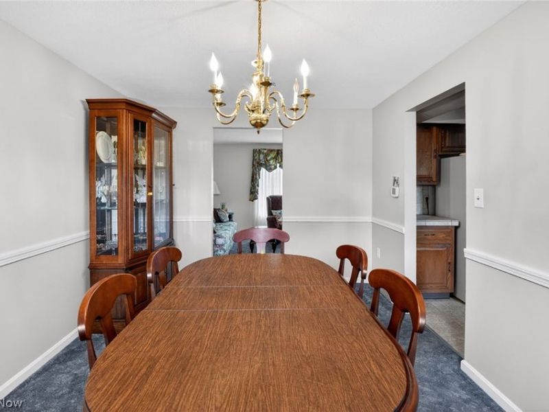2379 Tanglewood Drive, Salem, OH 44460 Photo 22
