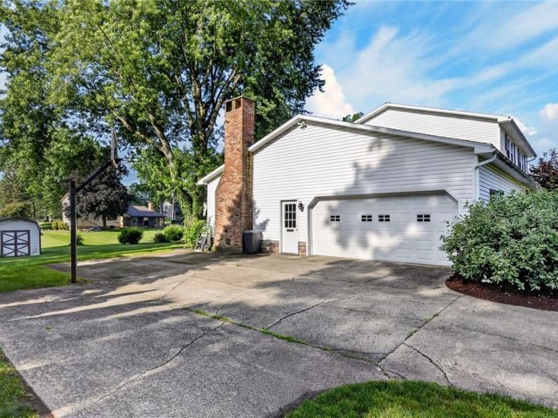 2379 Tanglewood Drive, Salem, OH 44460 Photo 46