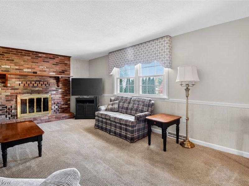 2379 Tanglewood Drive, Salem, OH 44460 Photo 5