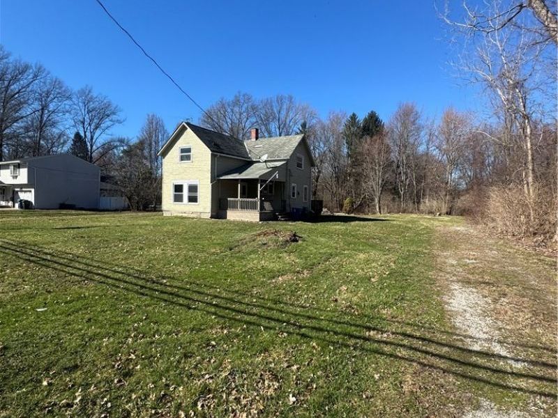 26958 Schady Road, Olmsted Township, OH 44138 Photo 1