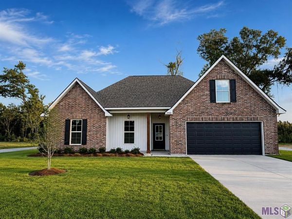39908 Axis Avenue, Ponchatoula, LA 70454