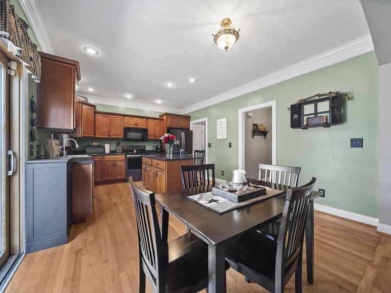 928 Old Nursery Trail, Troy, OH 45373 Photo 11