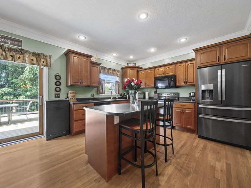 928 Old Nursery Trail, Troy, OH 45373 Photo 9