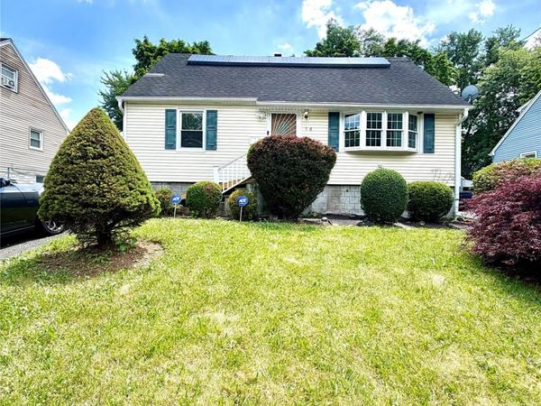 14 E Hickory Street, Spring Valley, NY 10977