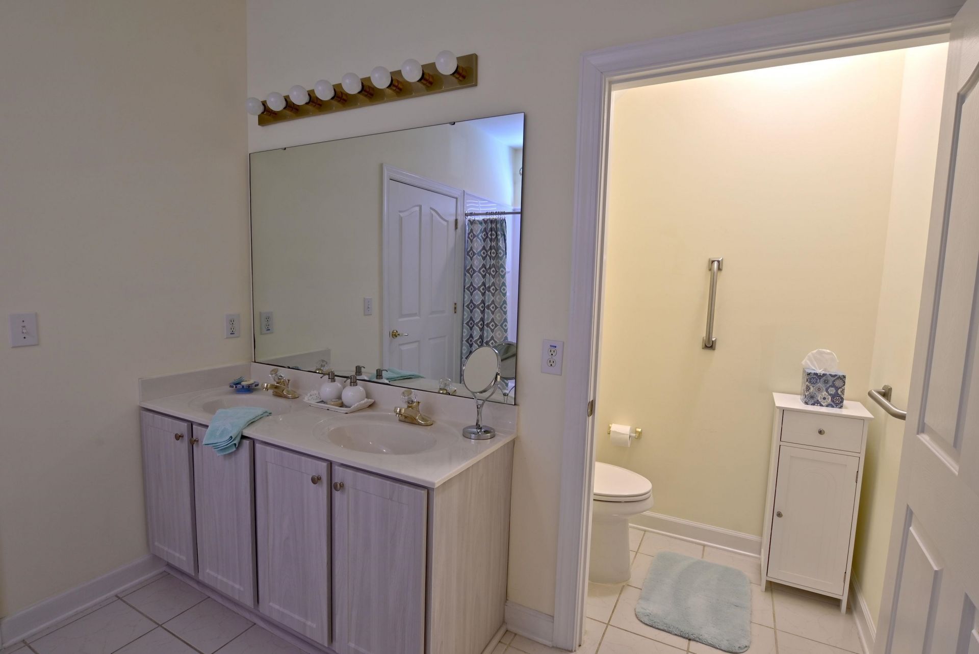4952 Forsythia Circle Photo 21