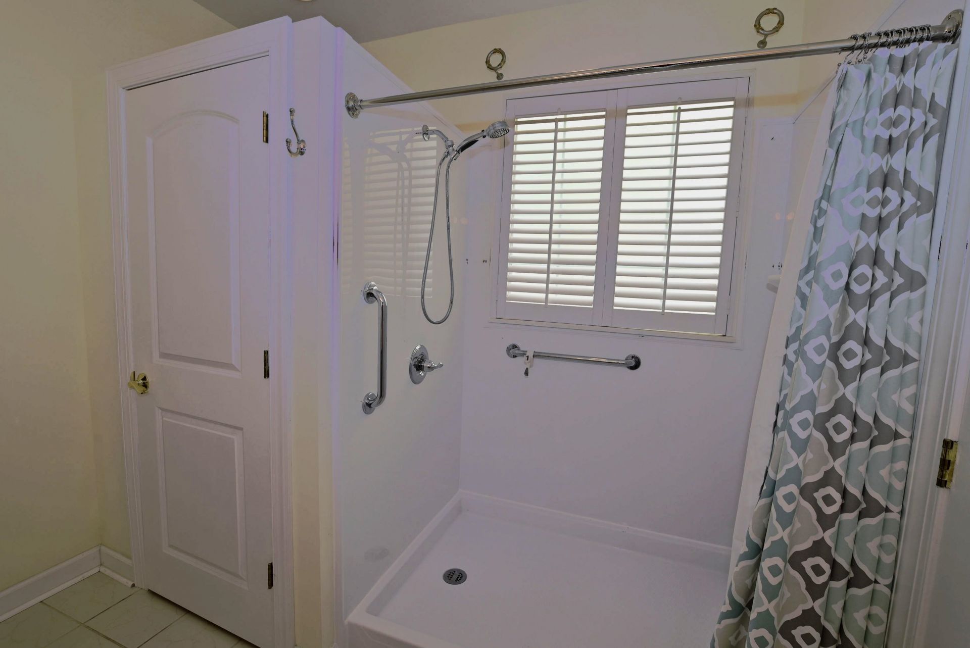 4952 Forsythia Circle Photo 24