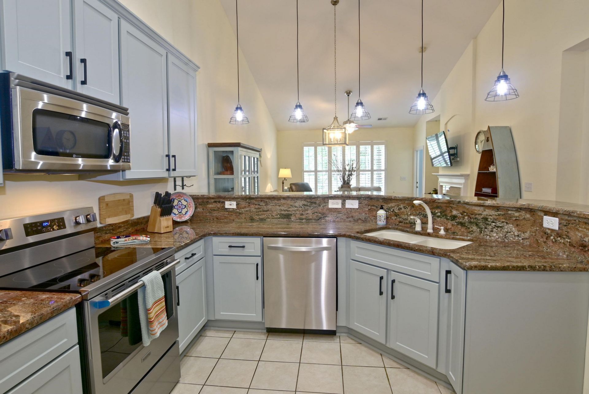 4952 Forsythia Circle Photo 7