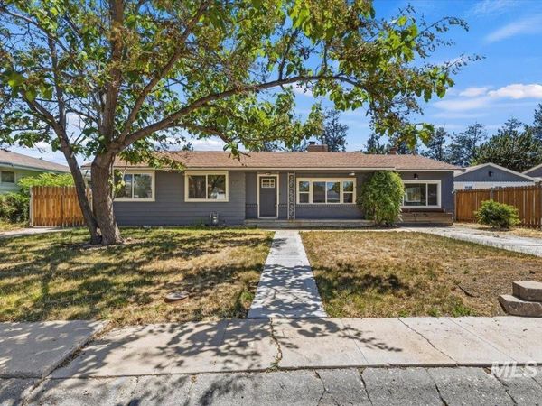 820 N Baker St, Boise, ID 83706