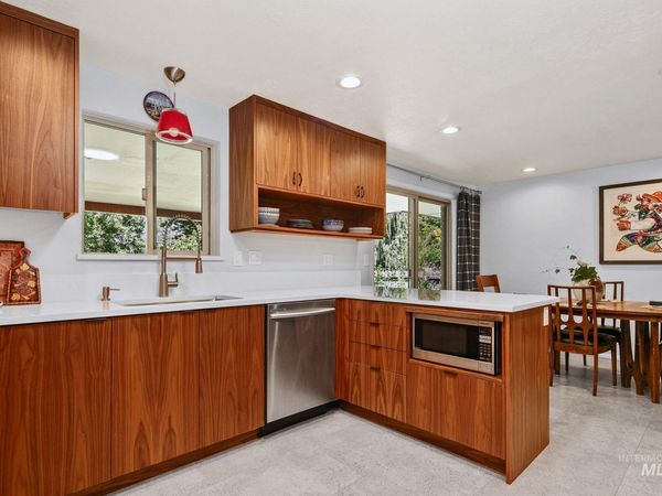 5932 W Poplar Dr., Boise, ID 83704