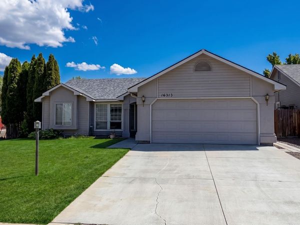 16313 N Blueberry Ct, Nampa, ID 83651