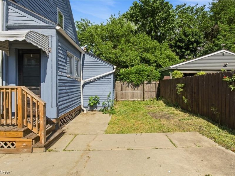 5906 Bower Avenue, Cleveland, OH 44127 Photo 27