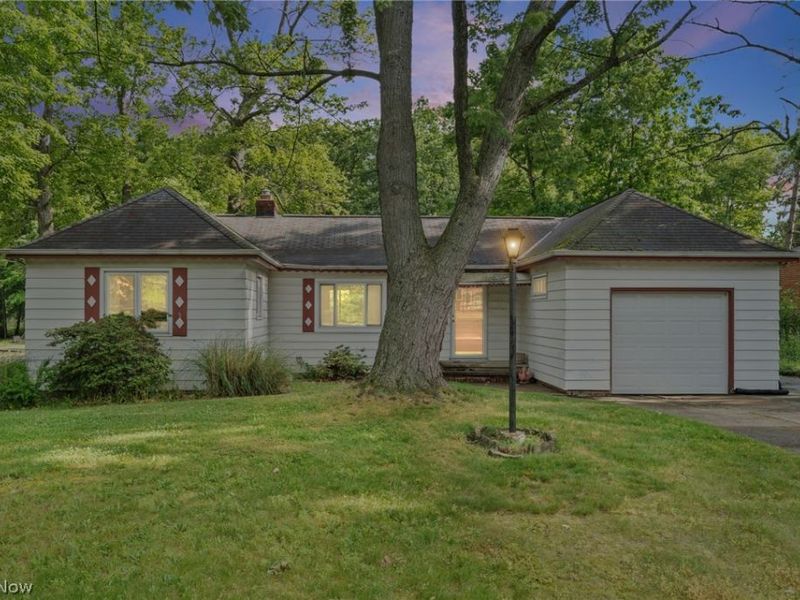 4714 W Ridgewood Drive, Parma, OH 44134 Photo 2