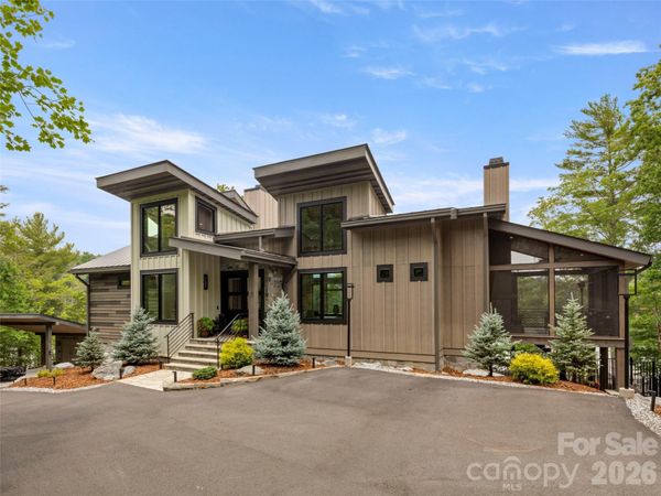 425 Dockside Drive, Nebo, NC 28761