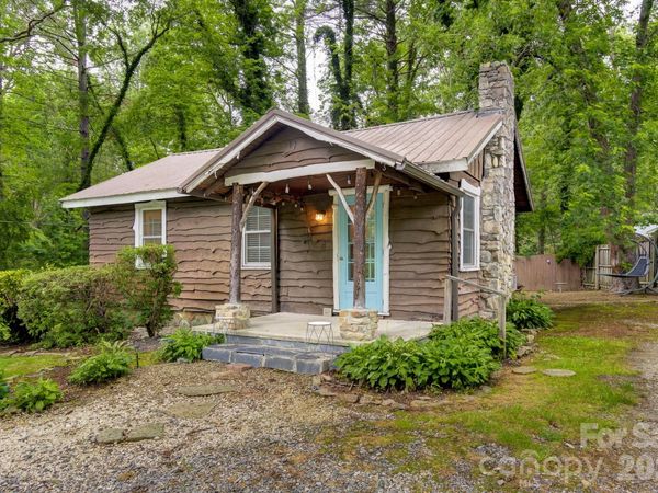 3119 Brevard Road , Hendersonville, NC 28791