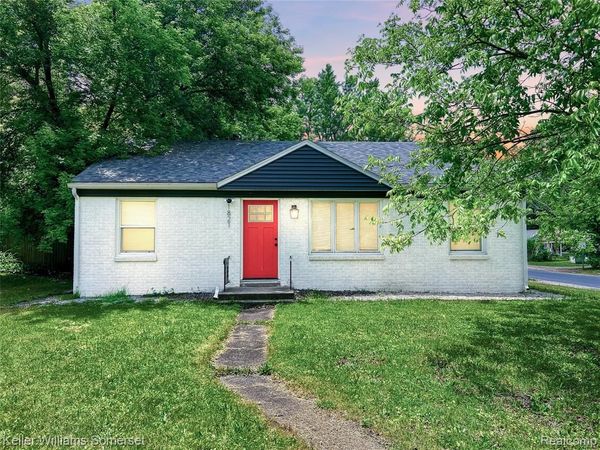 1821 Nazareth Road, Kalamazoo Twp, MI 49048