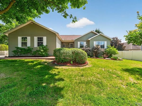 1259 Burgoyne Boulevard , Rochester Hills, MI 48307