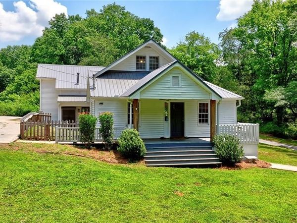 363 Burns Lane , Canton, GA 30115