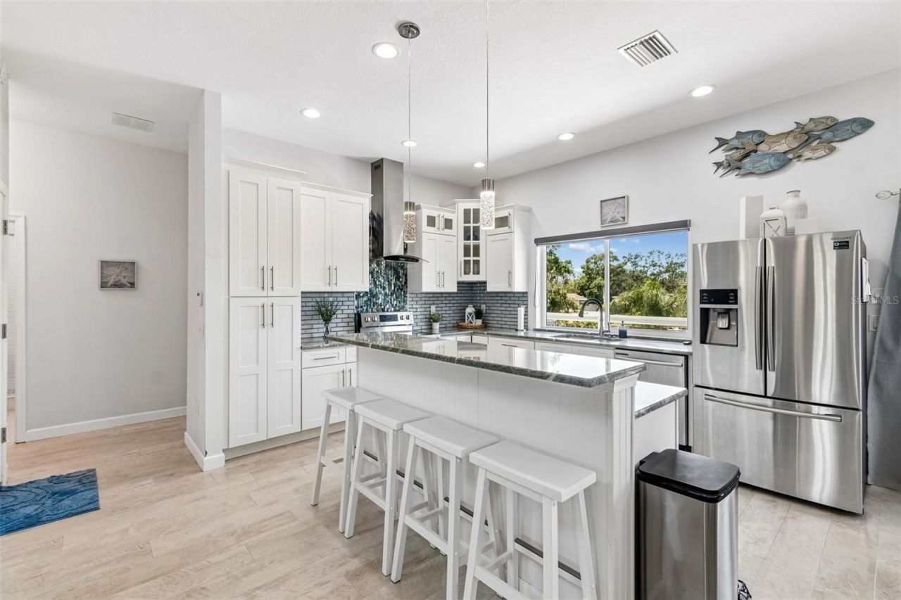 6121 Lafayette Street, New Port Richey, FL 34652 Photo