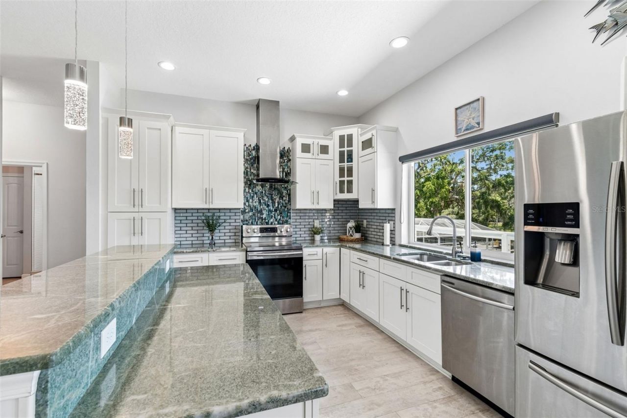 6121 Lafayette Street, New Port Richey, FL 34652 Photo