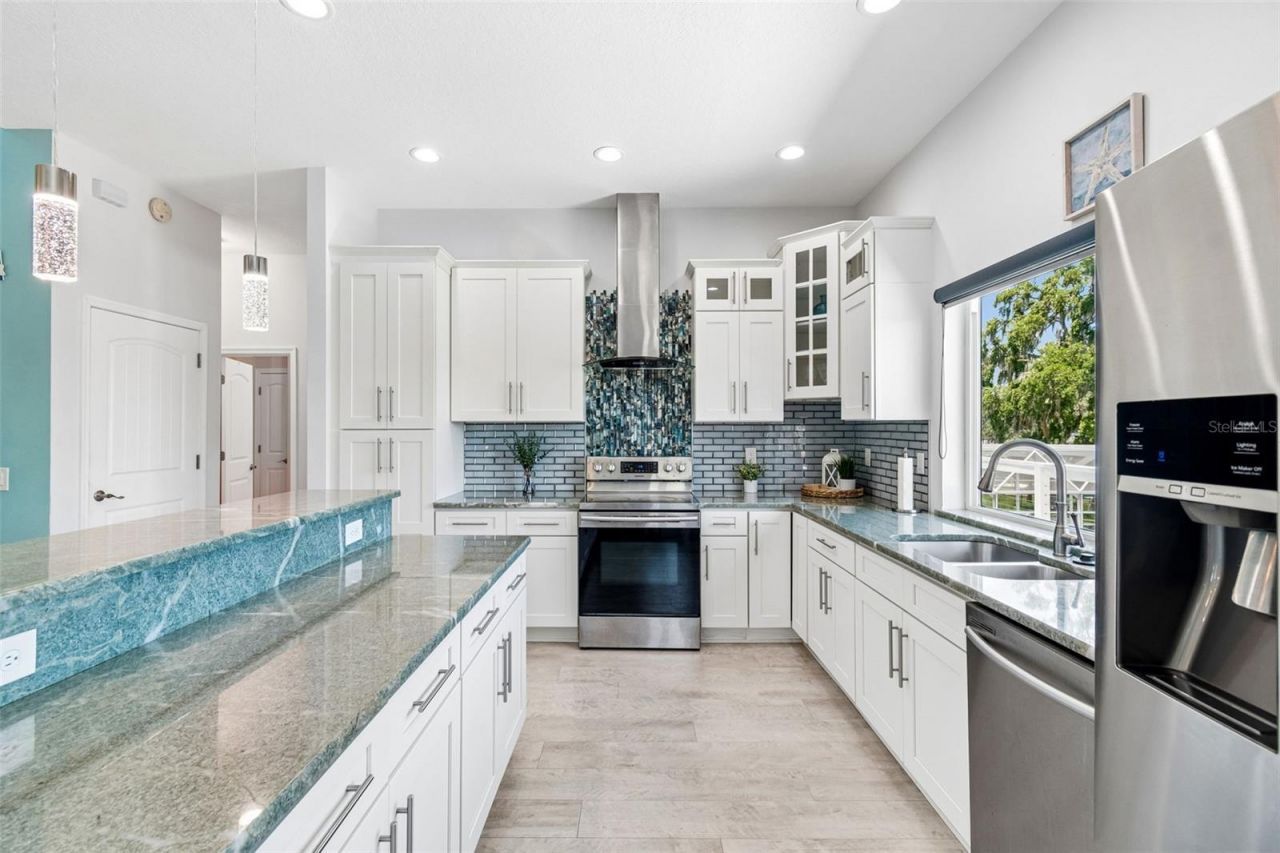 6121 Lafayette Street, New Port Richey, FL 34652 Photo