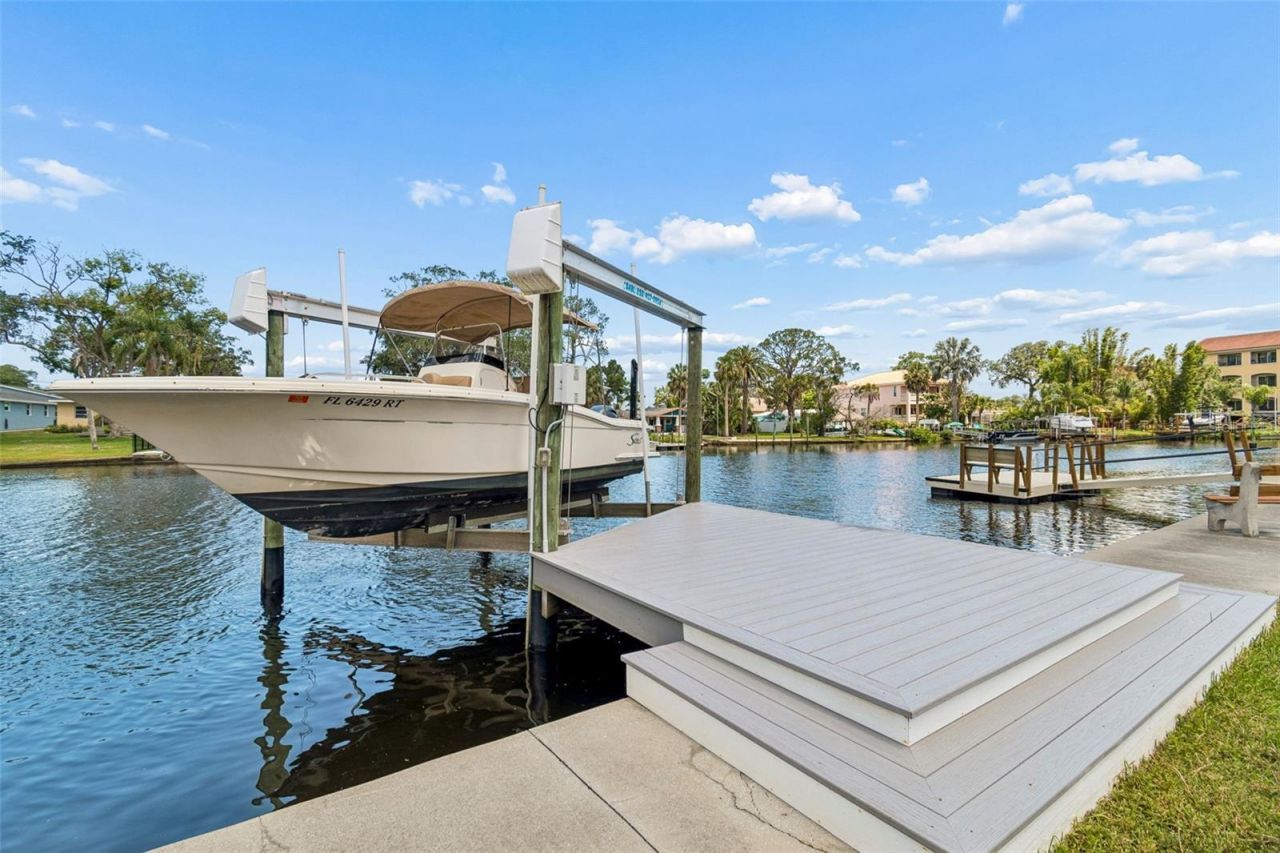 6121 Lafayette Street, New Port Richey, FL 34652 Photo