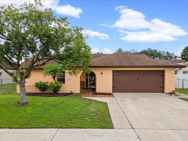 4242 RIVERWOOD DRIVE , NEW PORT RICHEY, FL 34653