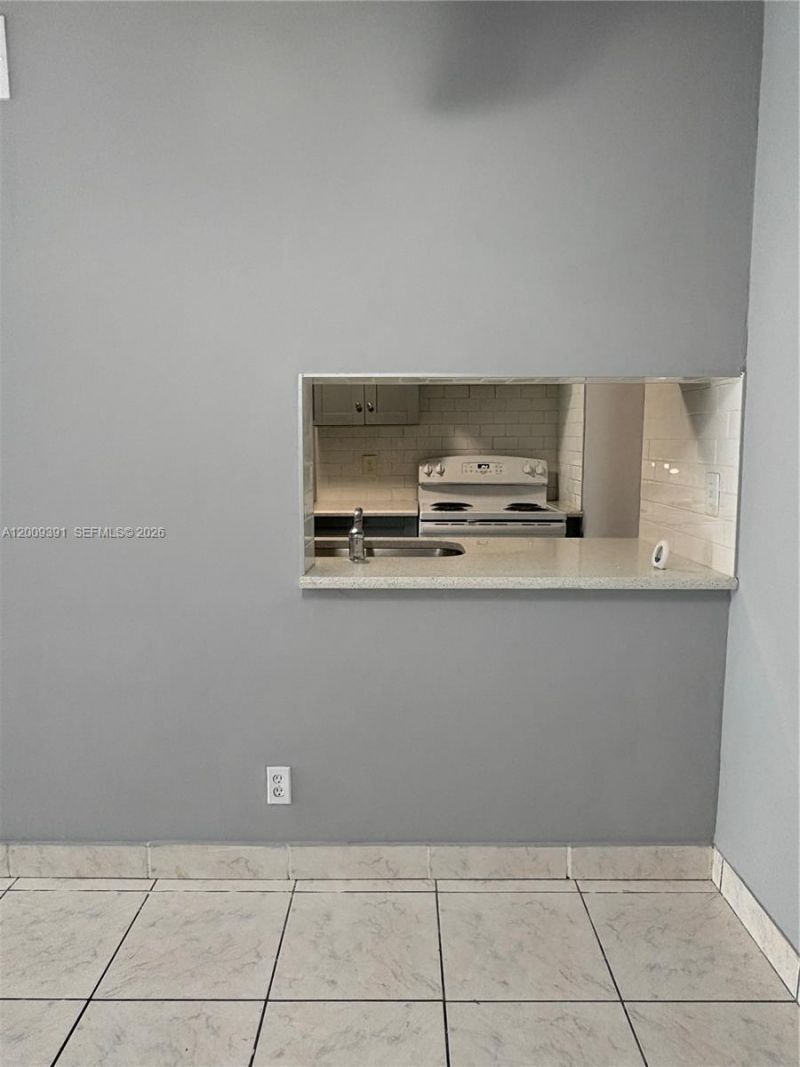 1798 Abbey Rd , Unit 107, West Palm Beach, FL 33415 Photo