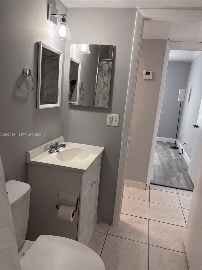 1798 Abbey Rd , Unit 107, West Palm Beach, FL 33415 Photo