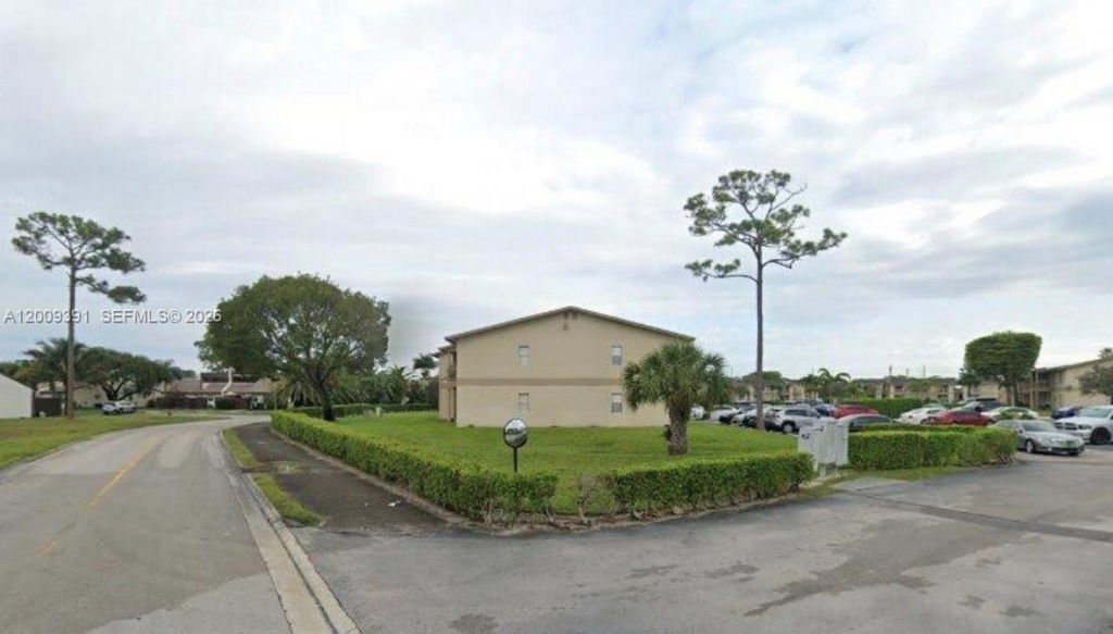 1798 Abbey Rd , Unit 107, West Palm Beach, FL 33415 Photo